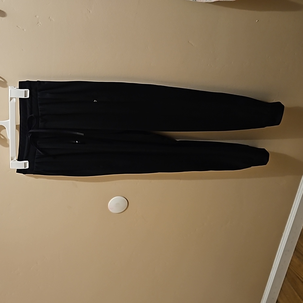 Fabletics Jersey Cloud Joggers Size Small - image 5